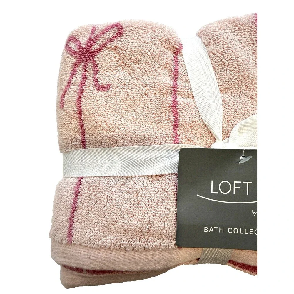 Loft by Loftex Hand Towels Set Of 2 Pink on Pink Bows 16 x 28 Reversible